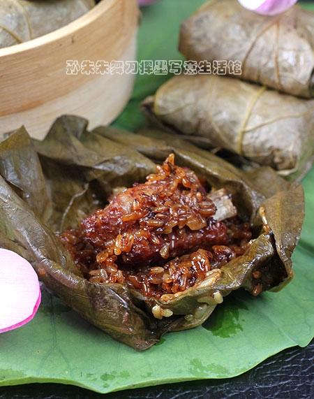 ����Ŵ�׹ǵ�����