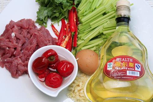 茶香小炒黄牛肉的做法