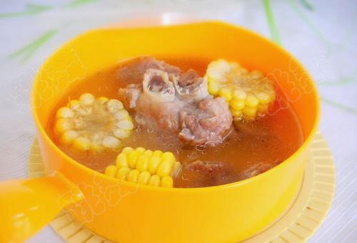 ���׹�ͷ��������