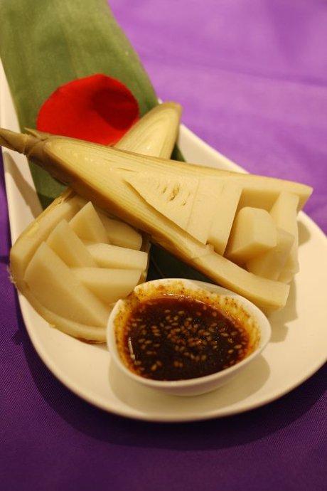 酱汁马蹄笋的做法