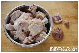 芋头烧鸡的做法