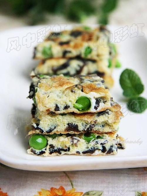 木耳豌豆蛋饼的做法