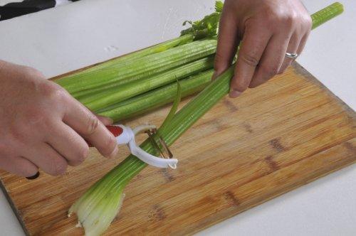 西芹炒肉丝的做法