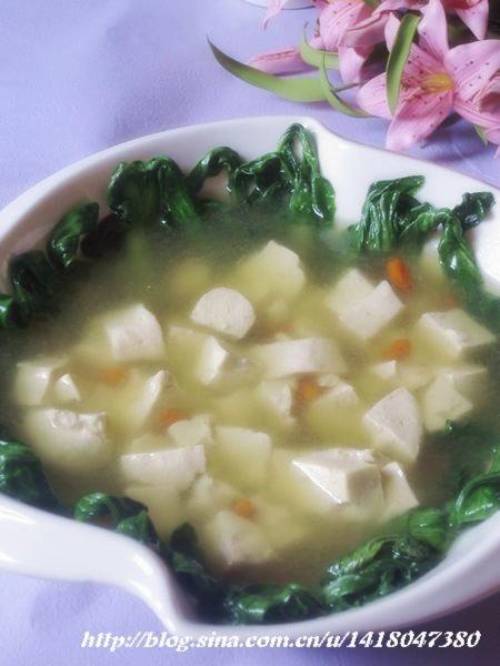 枸杞翡翠豆腐汤的做法