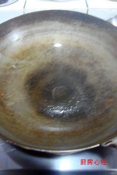 芹菜爆肉的做法