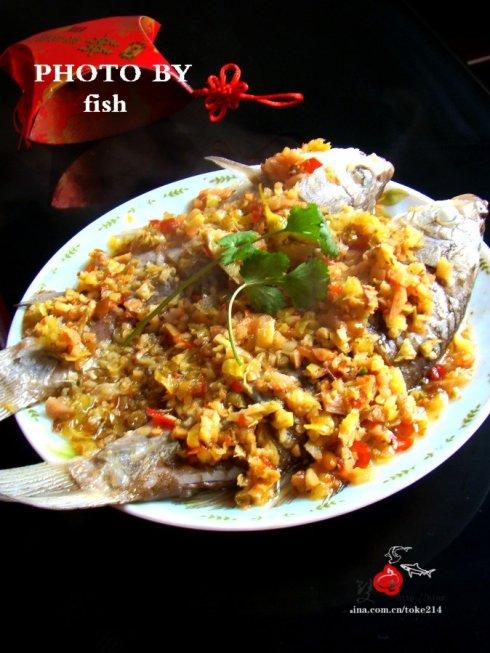 双椒蒸鱼的做法