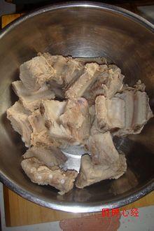 不塞牙红烧排骨的做法