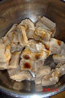 不塞牙红烧排骨的做法