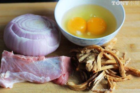 洋葱炒蛋的做法