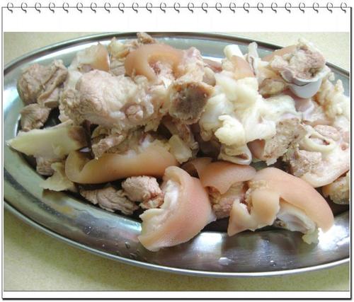 ���ջƶ����ŵ�����