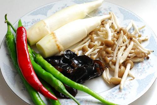 �������׳�ľ��������