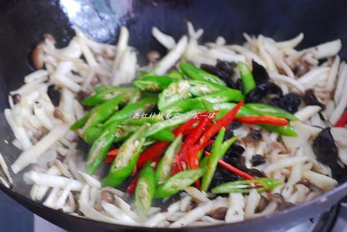 �������׳�ľ��������