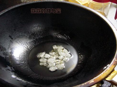 栗子红烧肉的做法