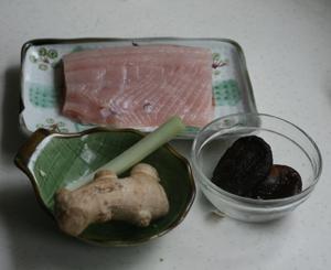 锅塌青鱼的做法