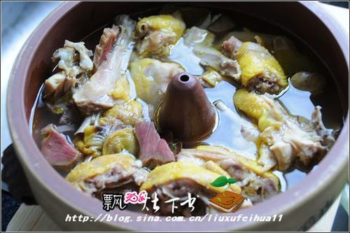 汽锅童子鸡的做法