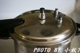 ��Ũ������������