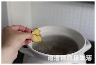 灵芝养生排骨汤的做法