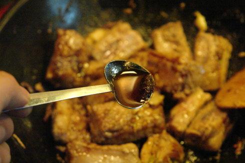 酱烧排骨的做法