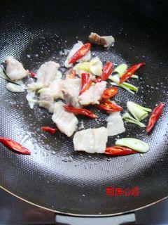 ���˸�������