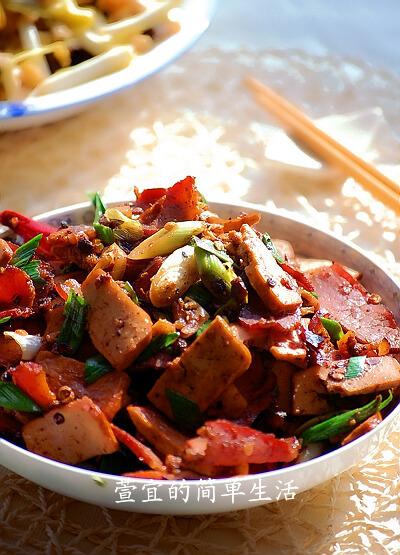 豆干炒腊肉的做法