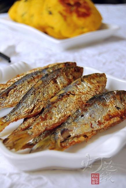 电饼铛油煎海鲫鱼的做法