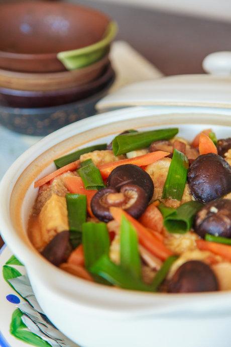 砂锅石斑尾的做法