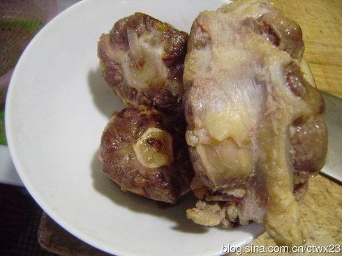 ����ţβ������