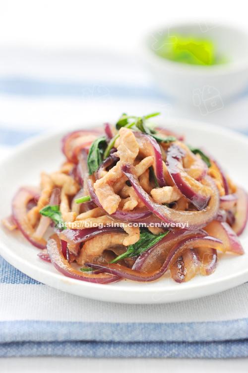洋葱炒肉丝的做法
