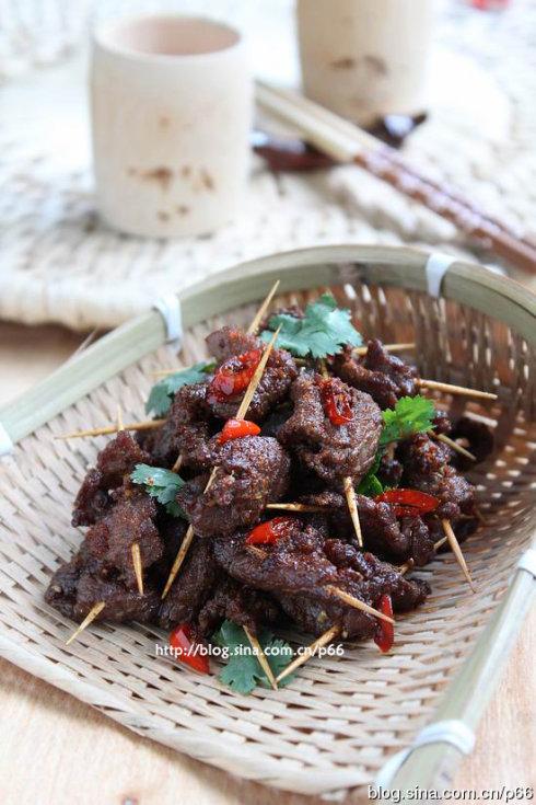 ������ǩţ�������