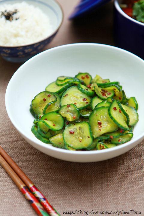 ��೴�ƹϵ�����