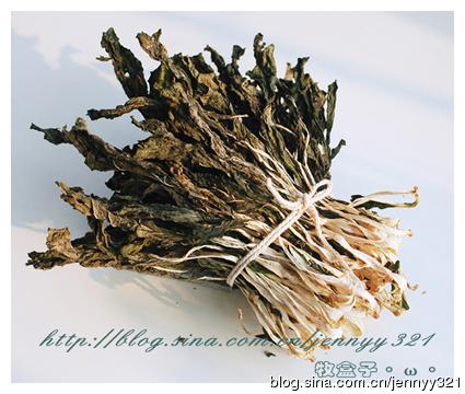 菜干杏仁煲猪展肉的做法