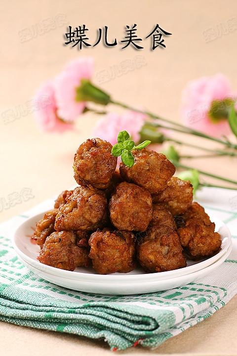 莲藕豆腐猪肉丸子的做法