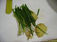 ����з������