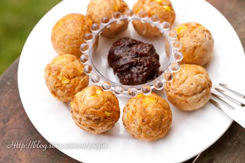 辣白菜玉米球的做法