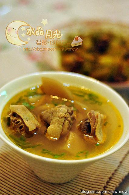 酸萝卜老鸭汤的做法