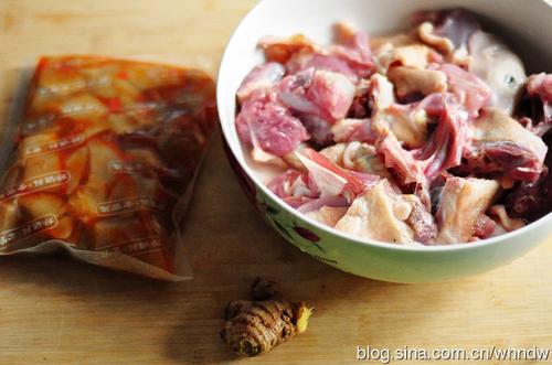 酸萝卜老鸭汤的做法