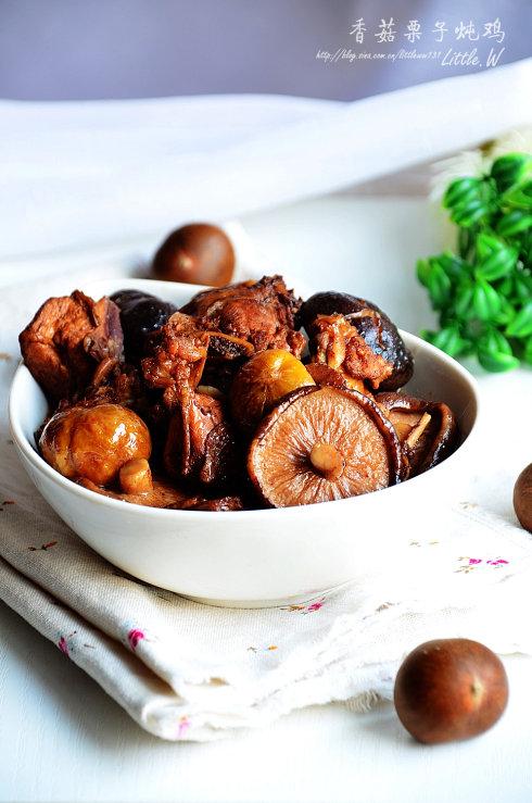 香菇栗子炖鸡的做法