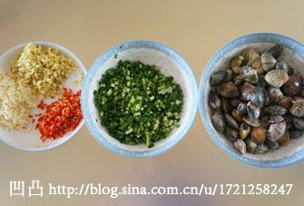 蒜香韭菜花甲的做法