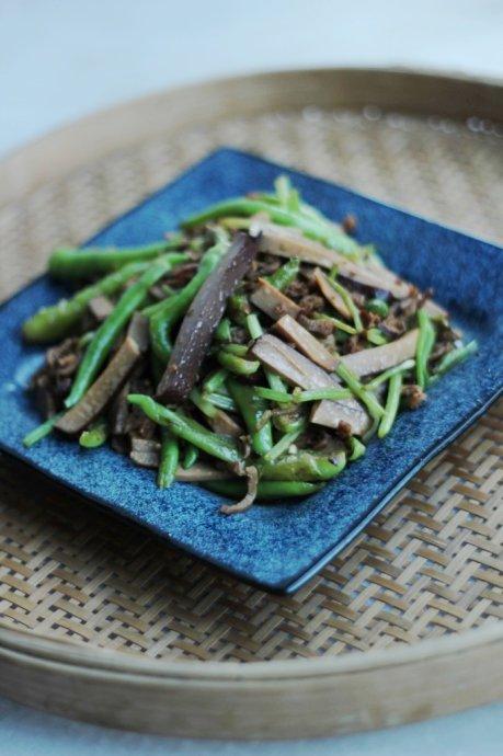 ����ţ�⼦���ɵ�����