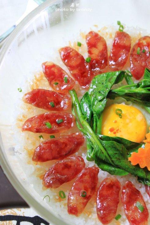 腊肠煲仔饭的做法