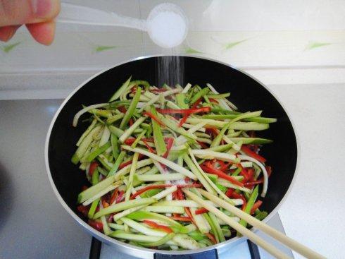 �콷���ӵ�����