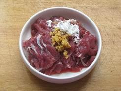 �ݽ�ţ�⳴�ǲ˵�����