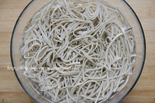 �̸�˿������