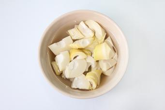 �����񼦵�����