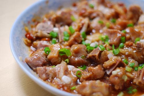 �ƶ������Źǵ�����