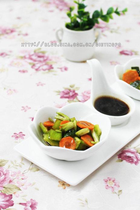 �˸��������