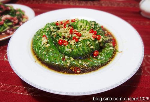 蓑衣黄瓜&酸辣蕨根粉的做法