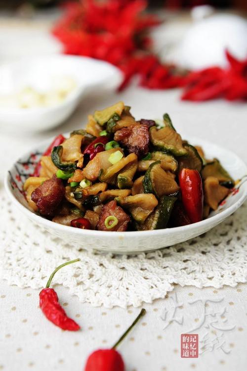 �ܲ������������