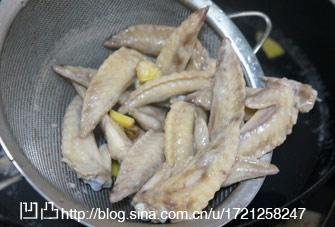 绝味麻辣鸡翅的做法