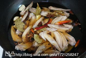 绝味麻辣鸡翅的做法